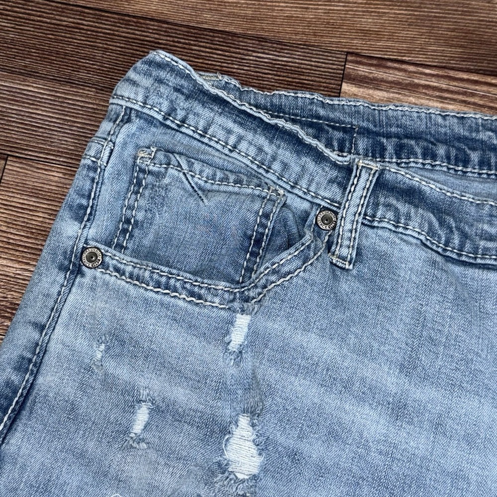 BKE Jeans Mens 40x32 Tyler Straight Demin Light Wash Buckle Western Distressed - Picture 7 of 7